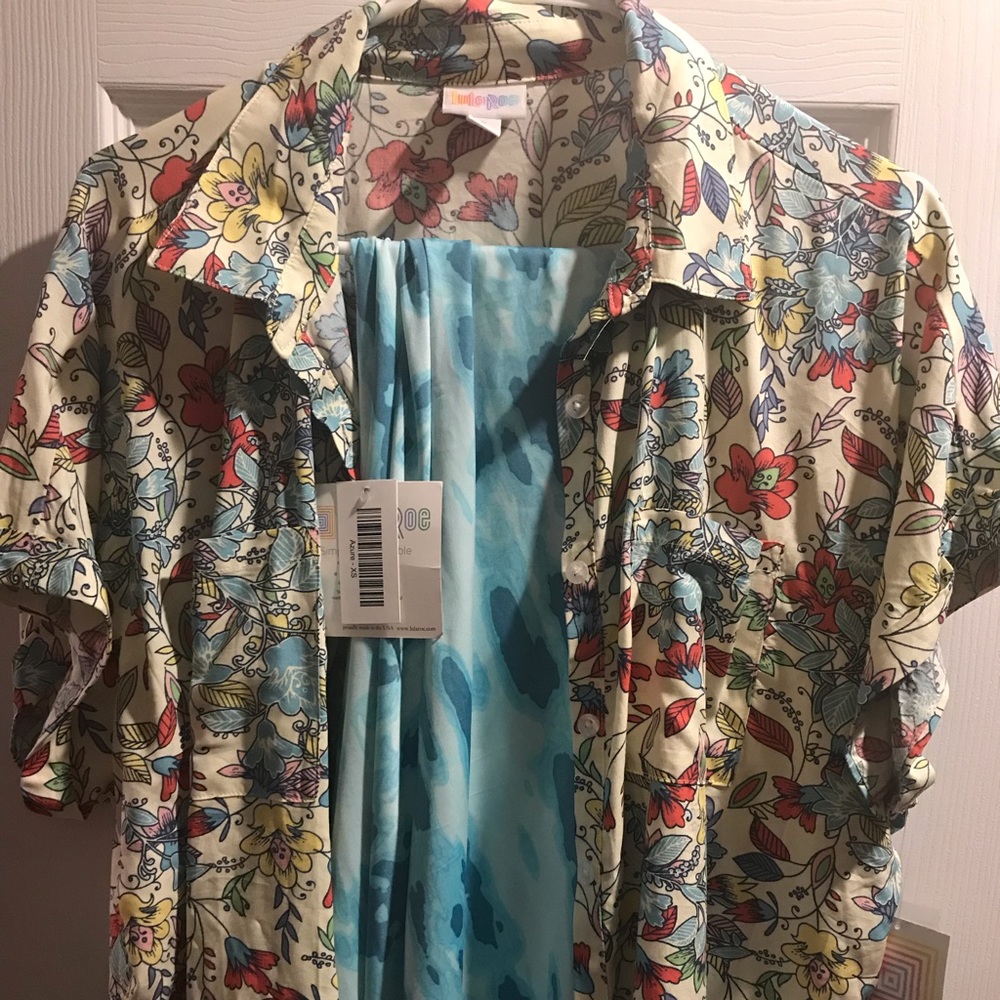 Small Amy brand new with tags and XS Azure